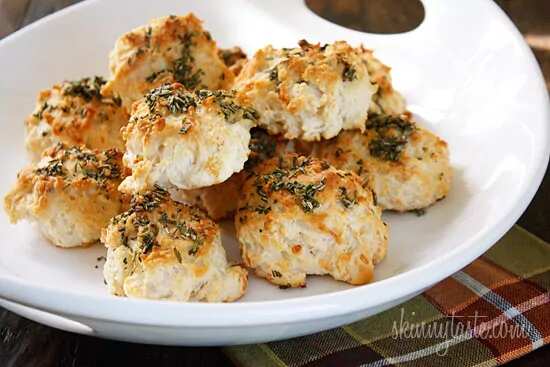Easy Rosemary Garlic Parmesan Biscuits