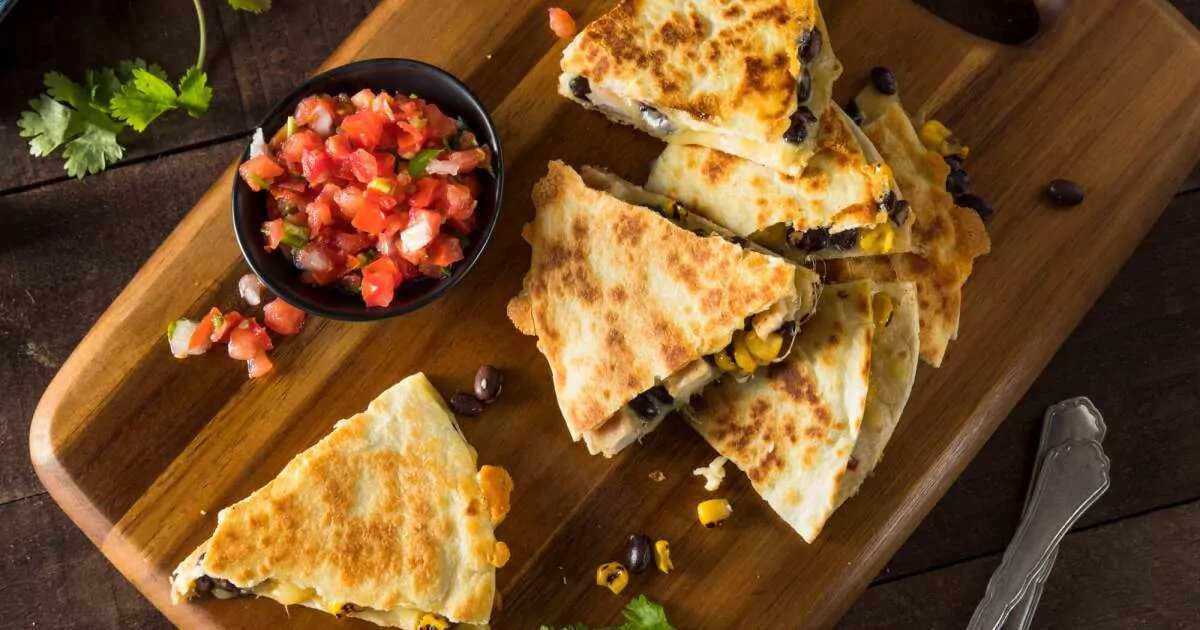 Healthy Chicken Quesadillas