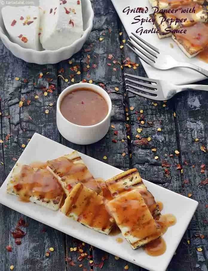 How to make Grilled Paneer With Spicy Pepper Garlic Sauce Recipe
