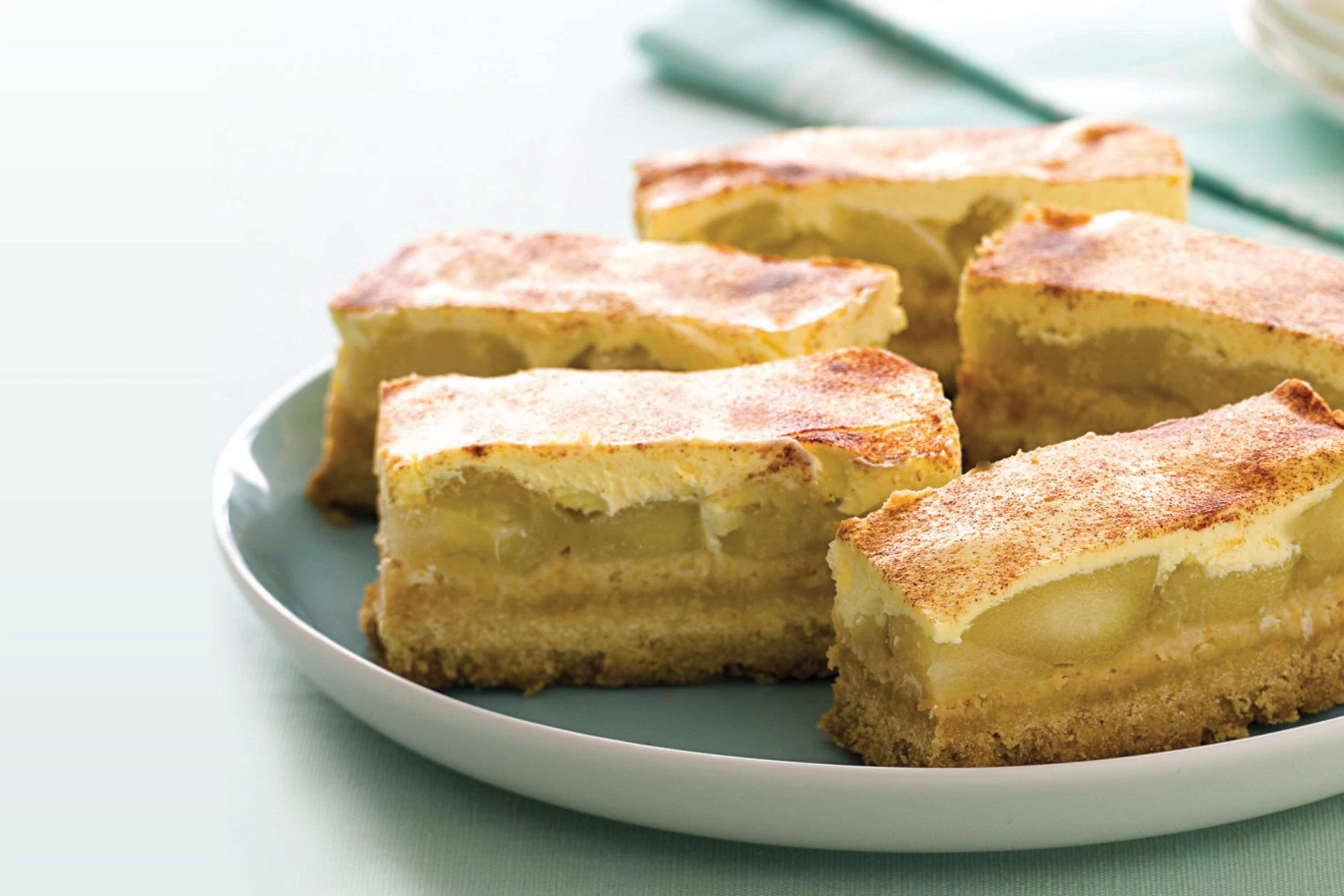 How to make Apple &amp; Cinnamon Slice Recipe