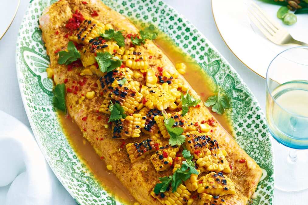 Baked Salmon With Corn And Spices