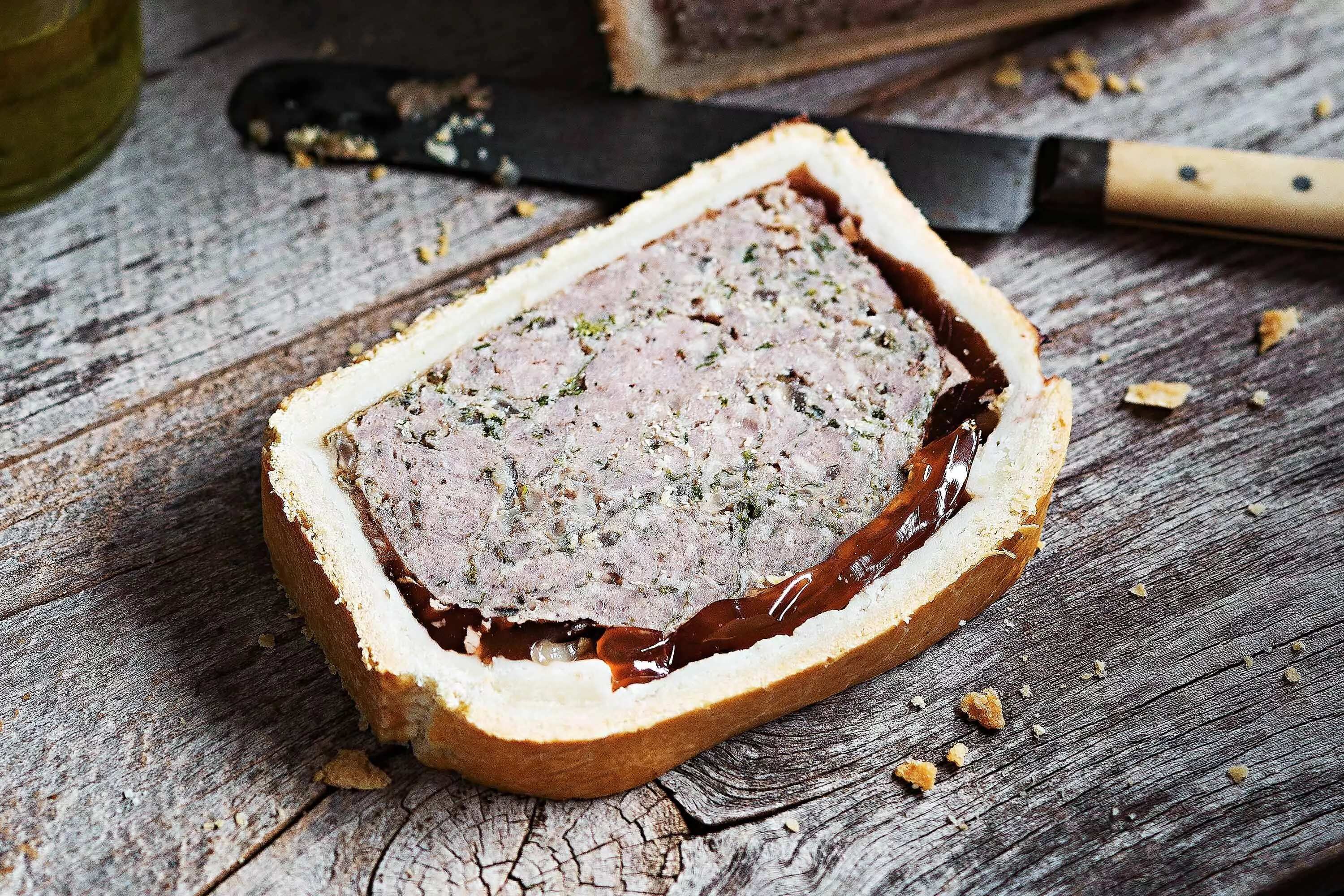 How to make Pate En Croute Recipe