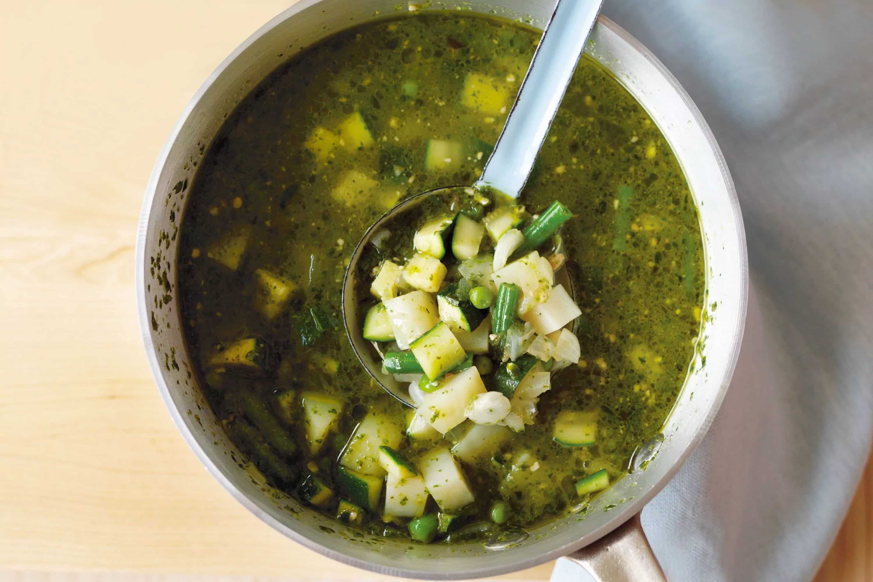 How to make Pesto Soup With Zucchini And Potato Recipe