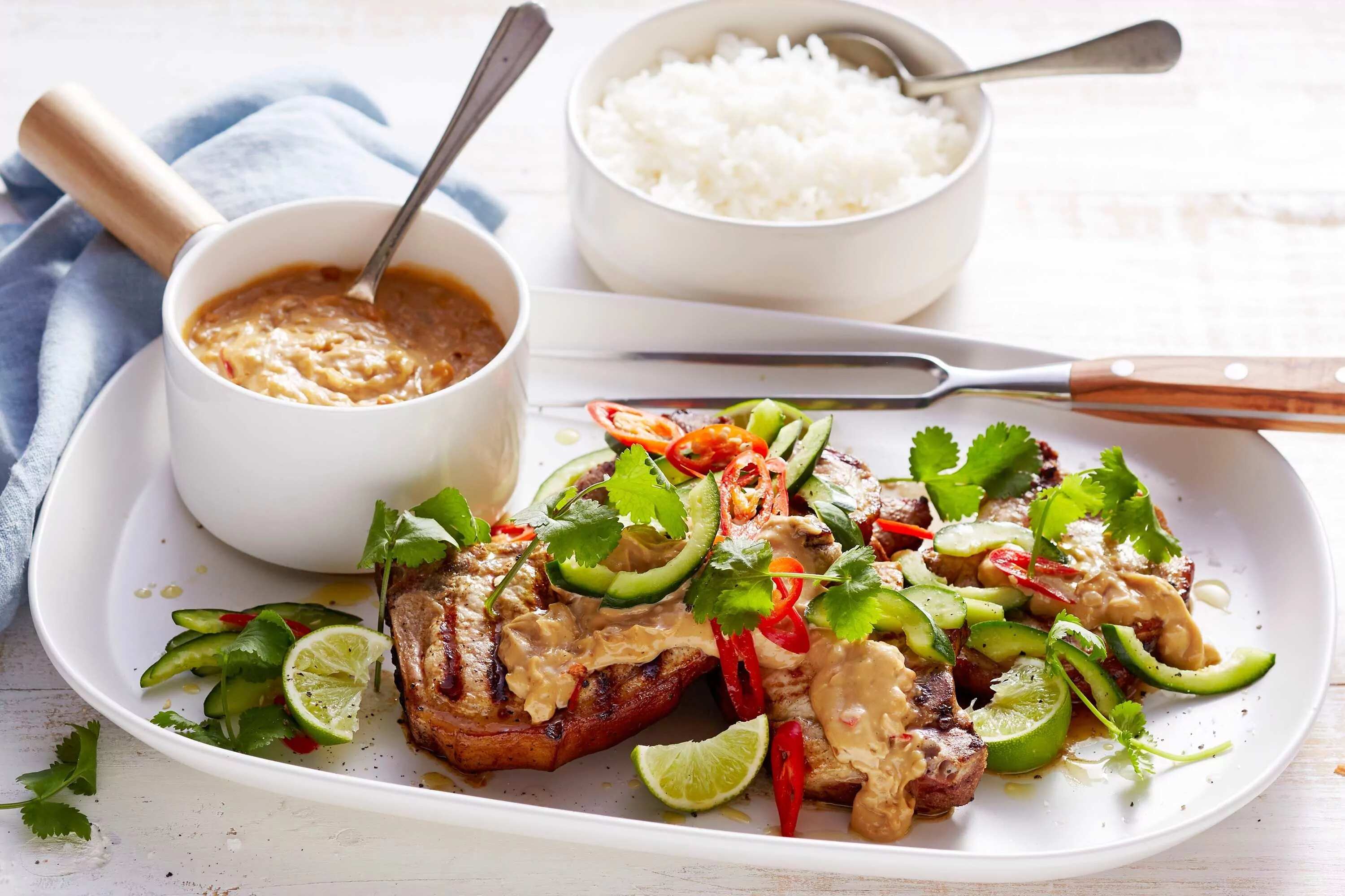 How to make Pork Chops With Satay Sauce Recipe
