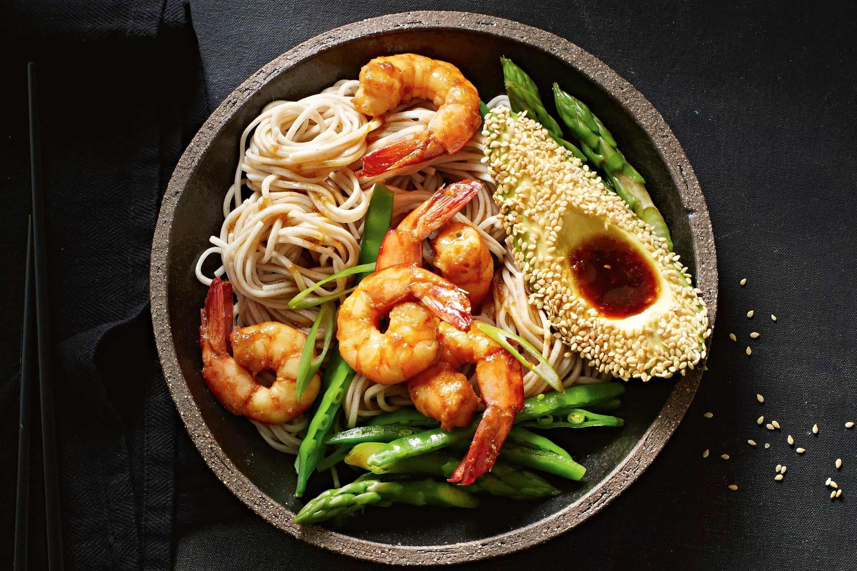 How to make Prawn Asparagus And Noodle Salad Recipe