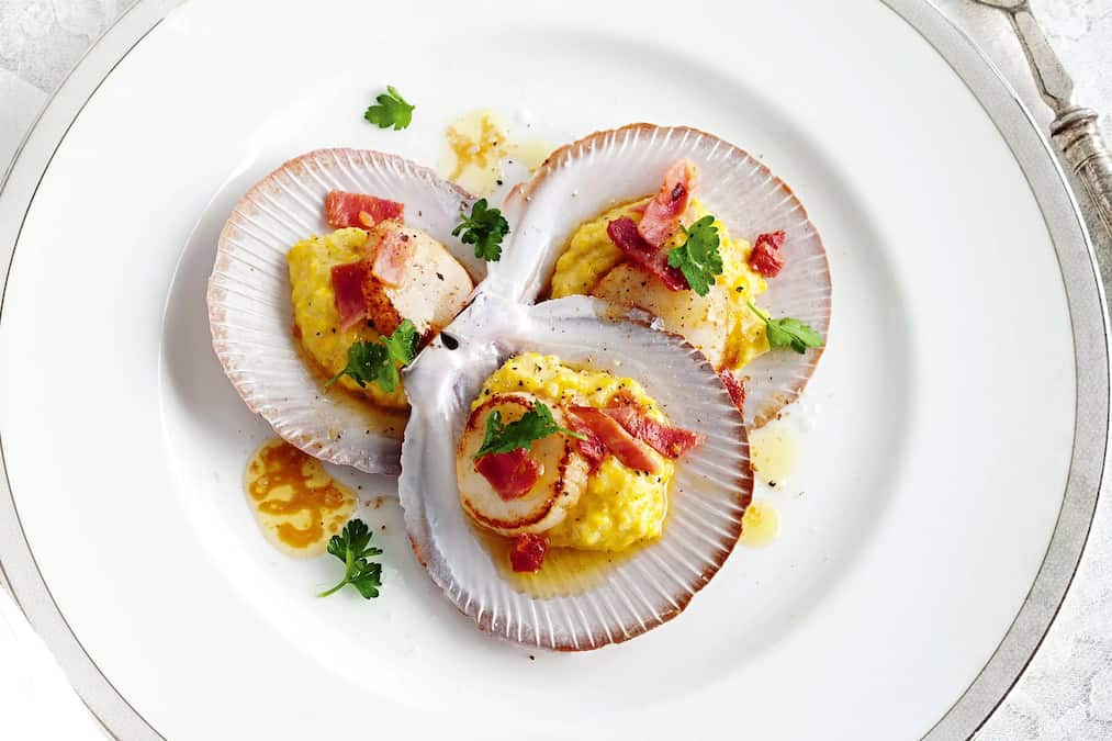 Scallops With Sweet Corn Puree Prosciutto And Lemon Butter Scallops With Sweet Corn Puree Prosciutto And Lemon Butter