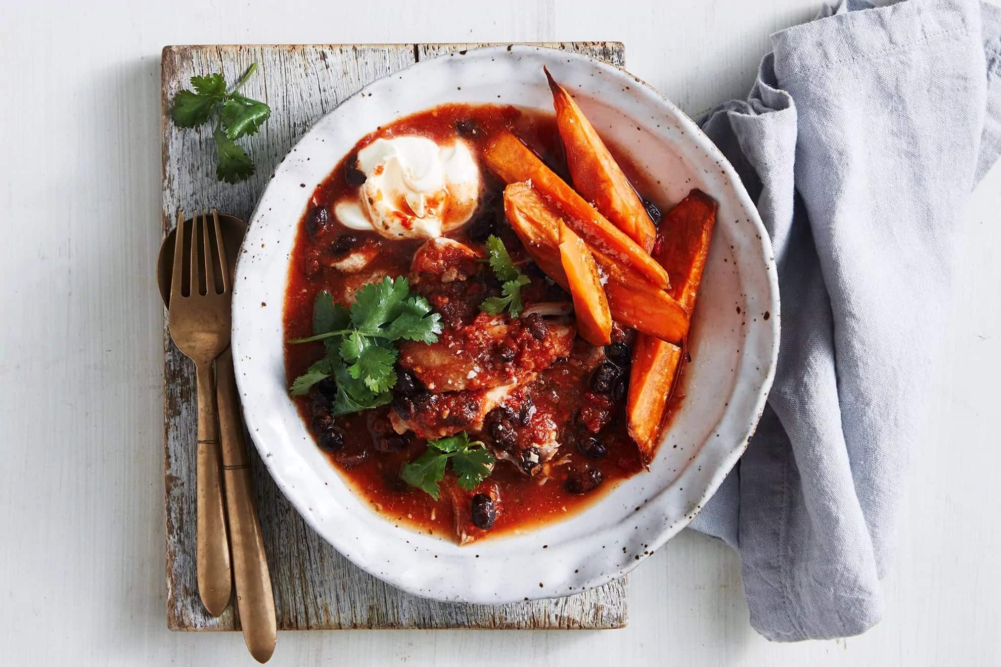 How to make Slow Cooker Mexican Chilli Chicken With Beans Recipe