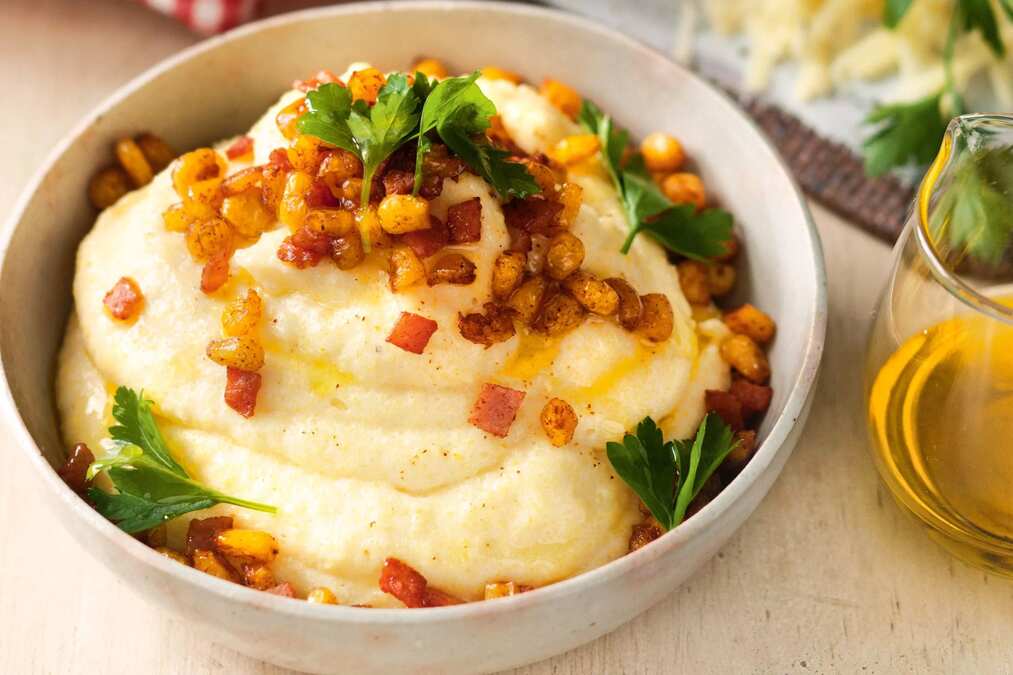 Southern Grits With Spicy Bacon And Corn