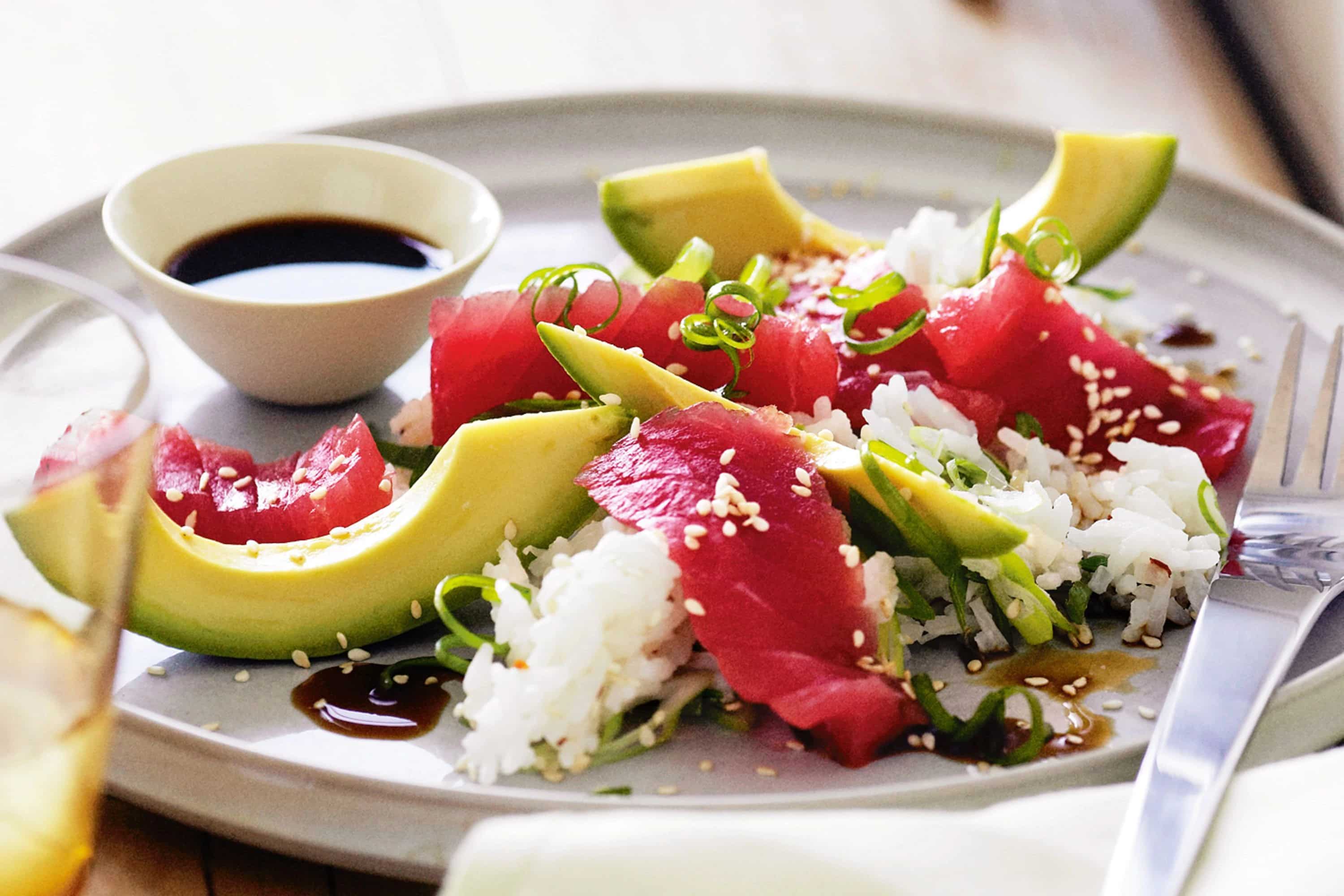 How to make Tuna Sashimi With Coconut Rice Recipe