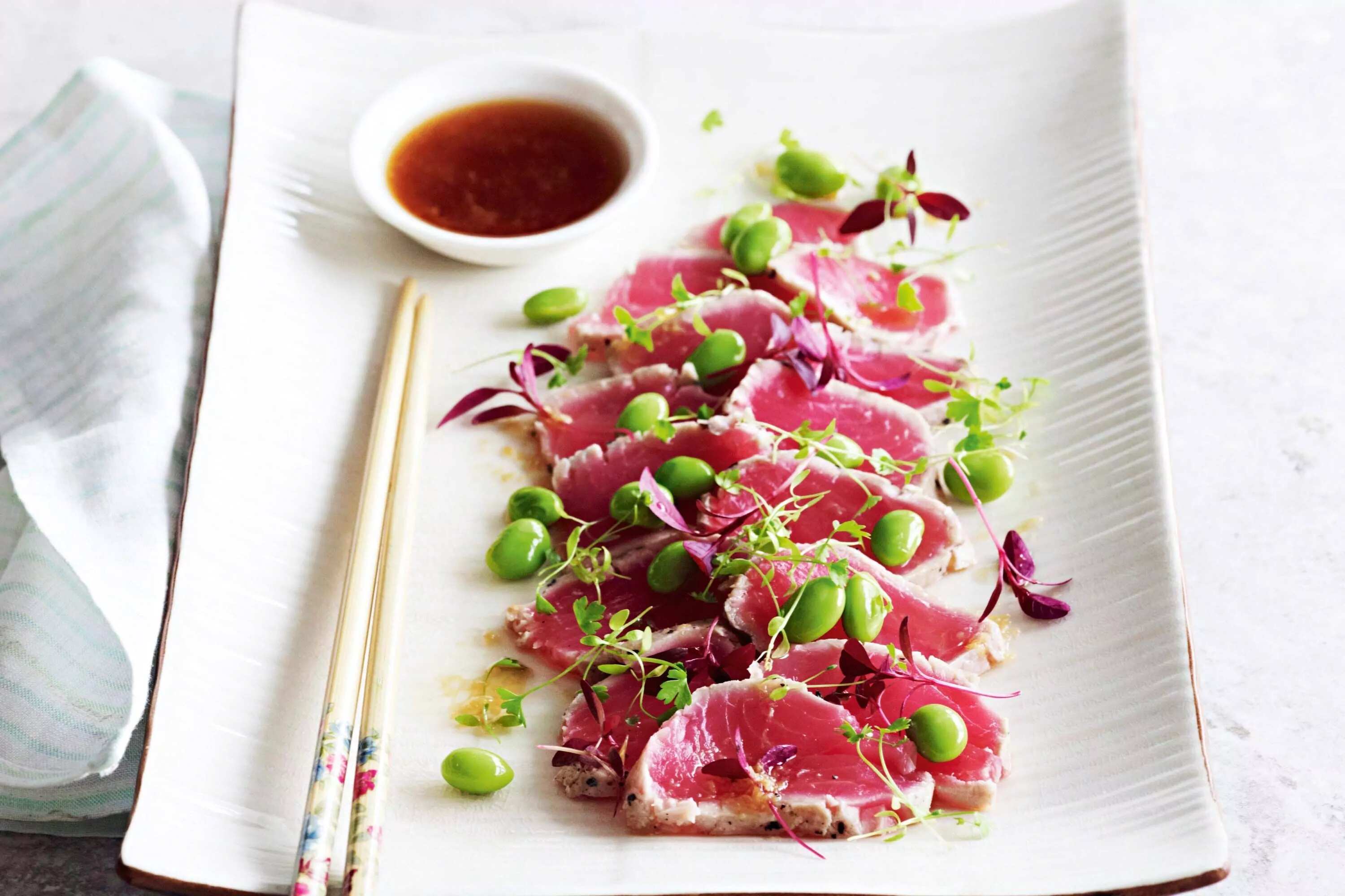 How to make Tuna Tataki With Sesame And Ginger Dressing Recipe