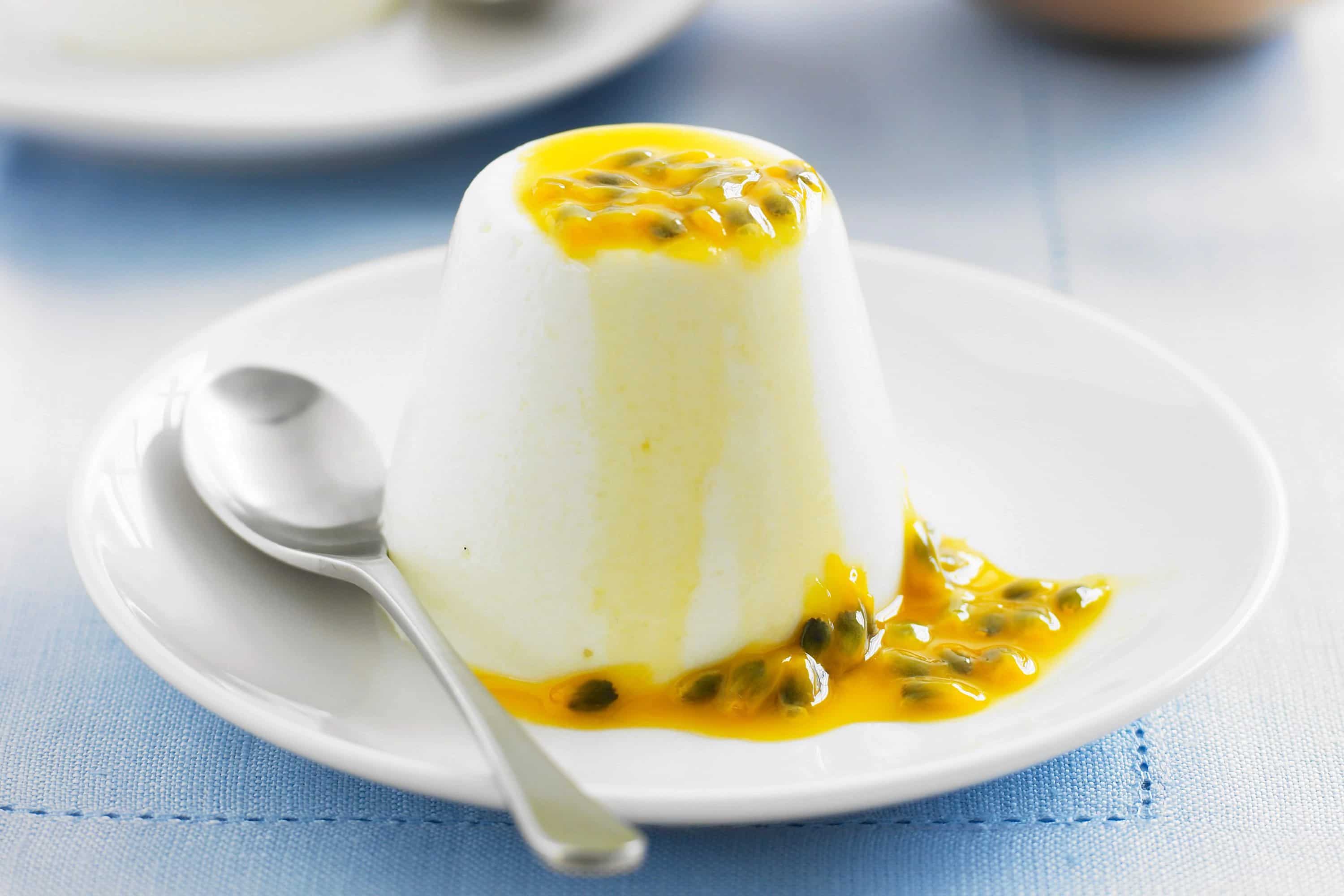 How to make Vanilla And Cinnamon Panna Cotta Recipe