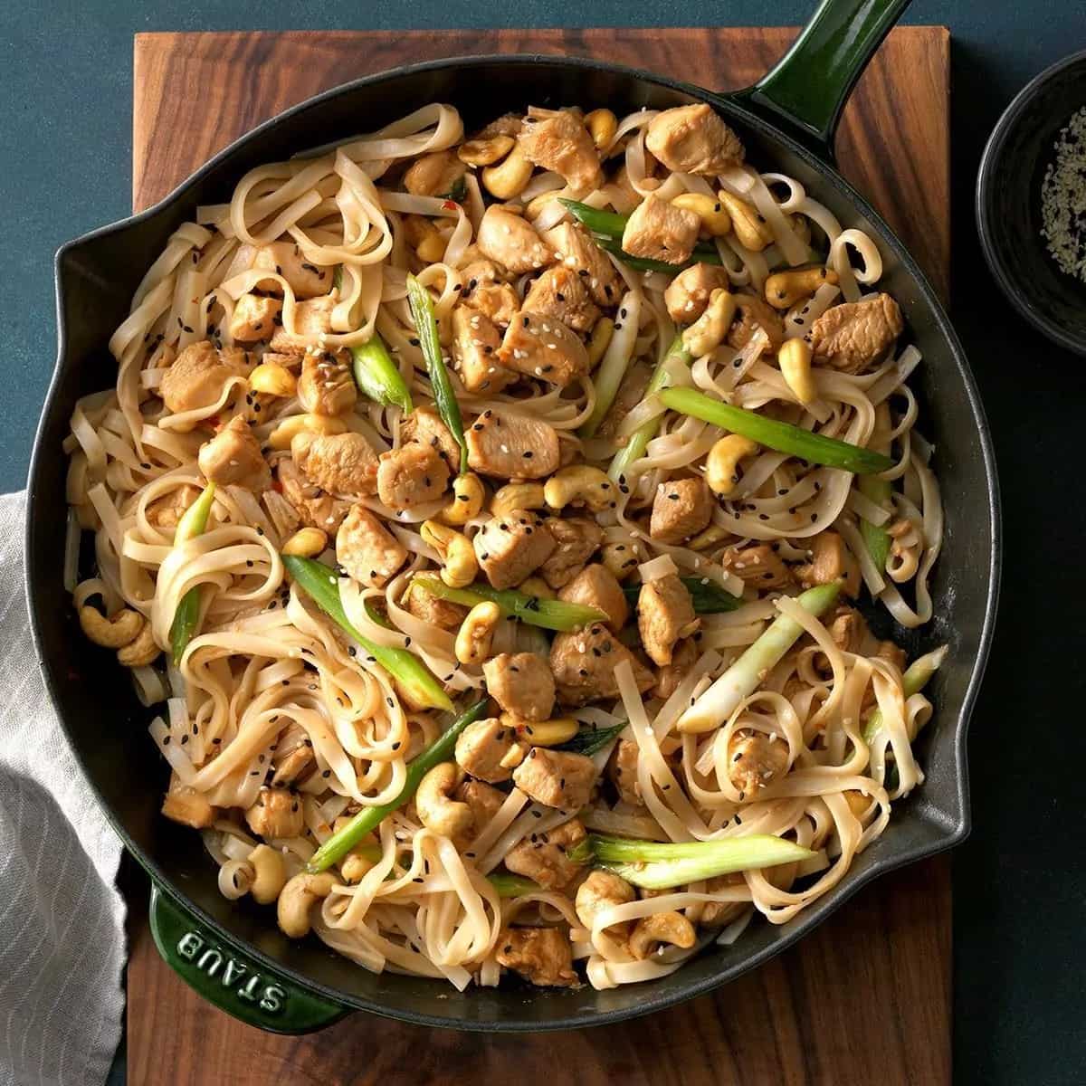 How to make Cashew Chicken With Noodles Recipe