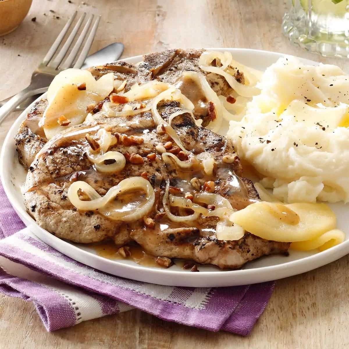 How to make Grilled Pork Chops With Maple Butter Recipe