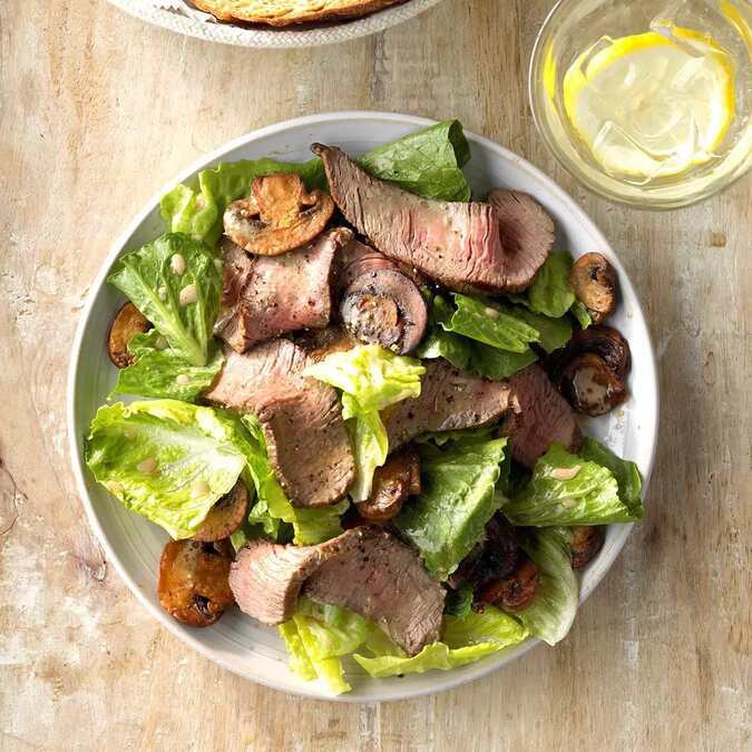 Grilled Steak And Mushroom Salad