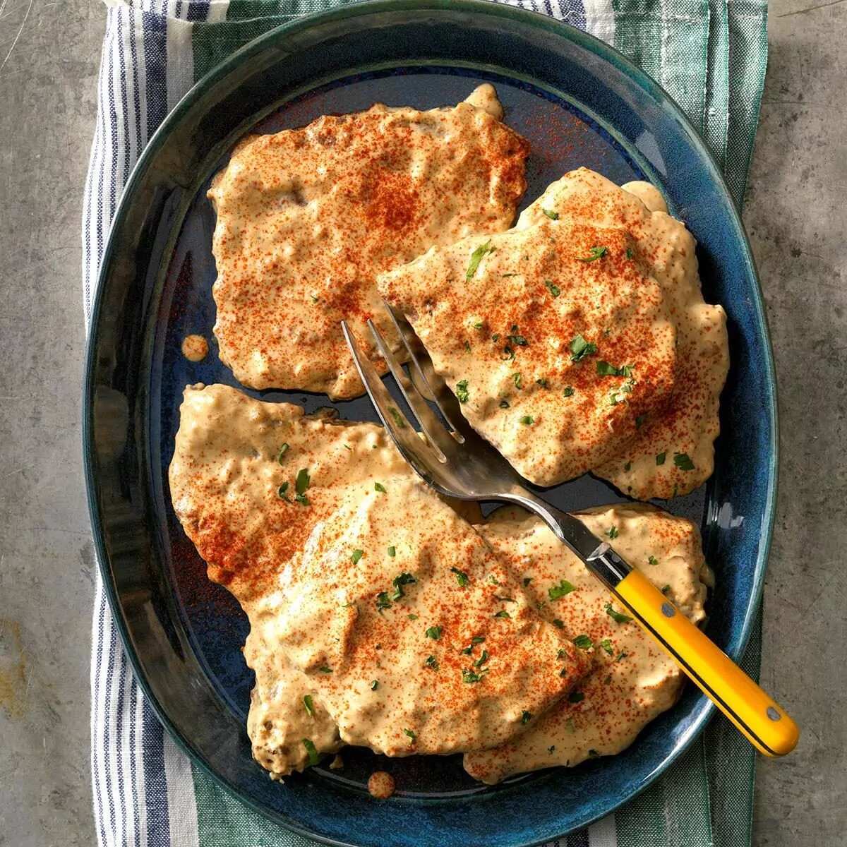 How to make Sour Cream Swiss Steak Recipe