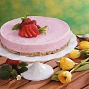 How to make Strawberry Delight Torte Recipe