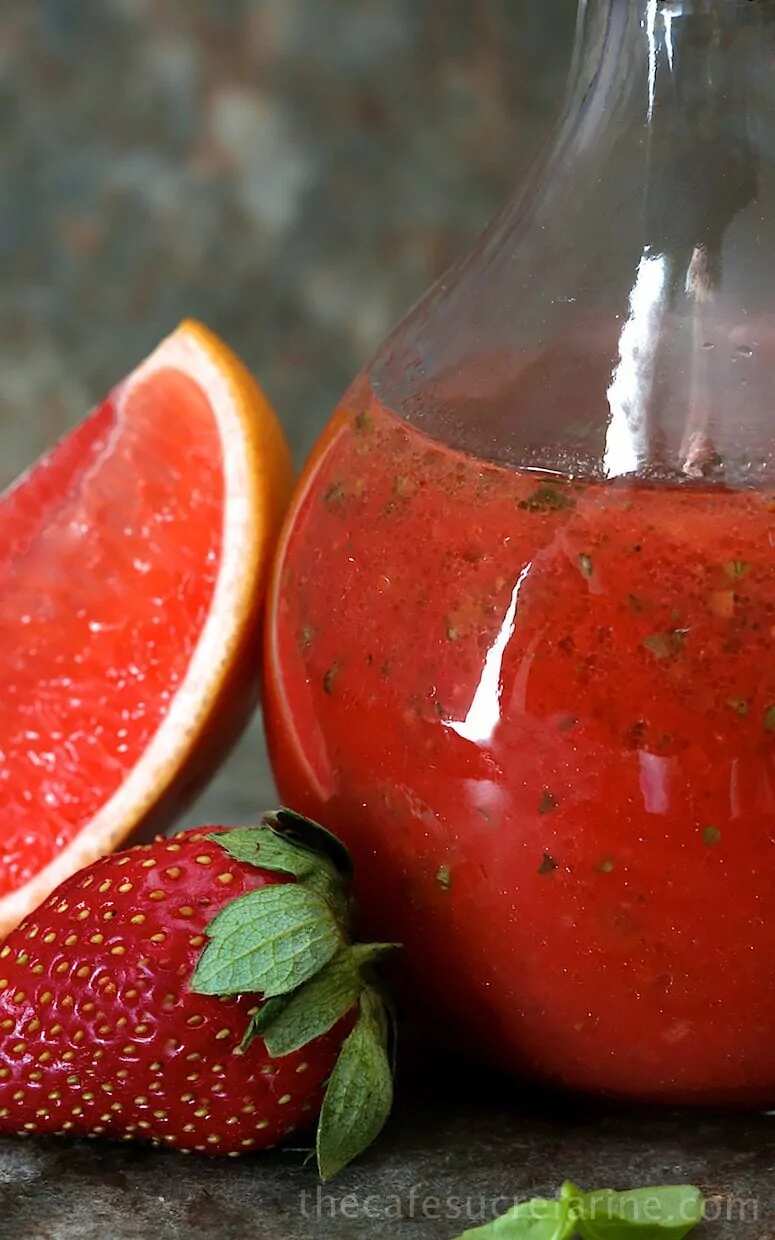 How to make Sweet Basil Vinaigrette With Strawberry And Grapefruit Recipe