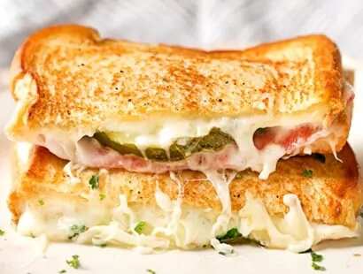 How to make Salami And Pickle Grilled Cheese Recipe
