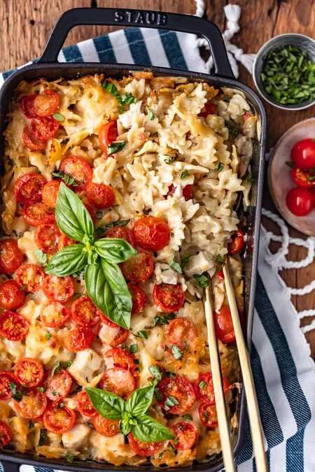 Chicken Alfredo Pasta Bake