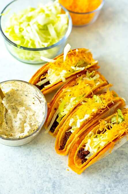 Cheesy Gordita Crunch