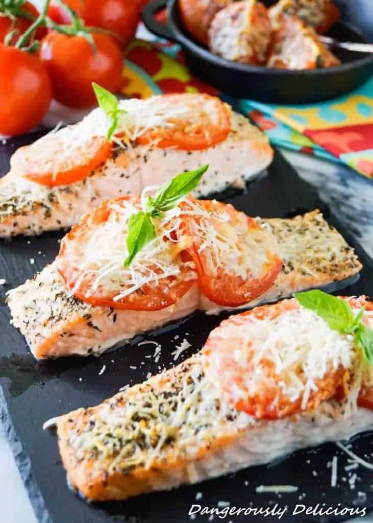 How to make Tomato Basil Salmon Recipe