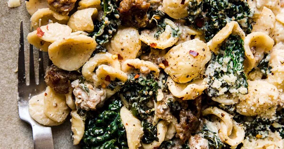 How to make Sausage Kale Pasta With Lemon Cream Sauce Recipe