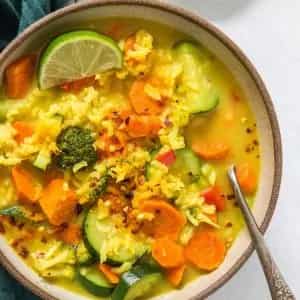 How to make Immunity-boosting Turmeric Soup With Vegetables Recipe