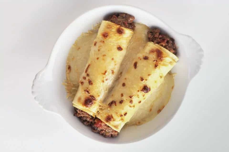 How to make Beef-filled Cannelloni In Bechamel Sauce Recipe