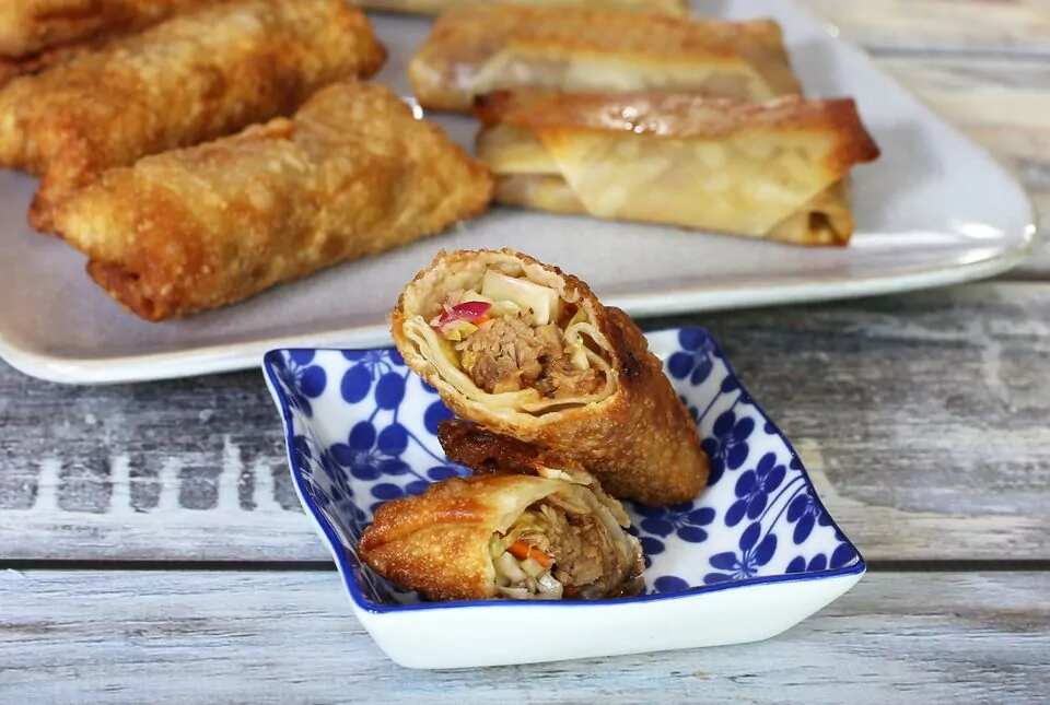 Baked Or Fried Pulled Pork Egg Rolls Baked Or Fried Pulled Pork Egg Rolls