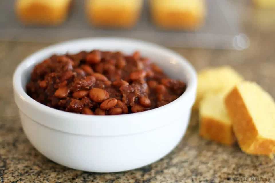 How to make Spicy Ground Beef And Pinto Bean Chili Recipe