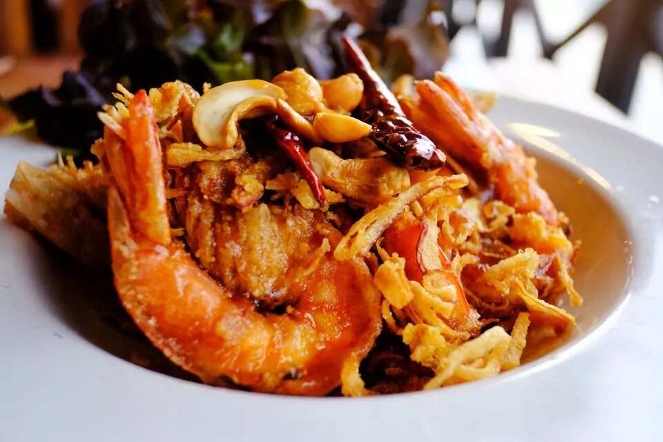 How to make Thai Stir-fried Tamarind Shrimp Recipe