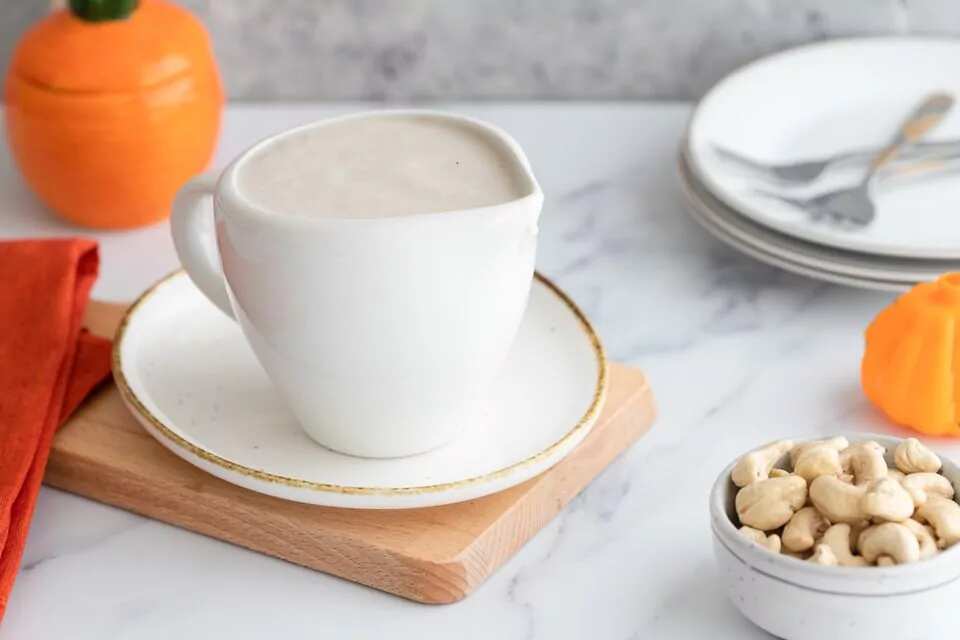 How to make Vegetarian Cashew Gravy Recipe