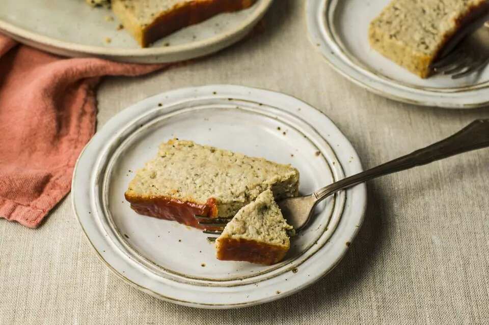 How to make Vegetarian And Vegan Cashew Nut Loaf Recipe