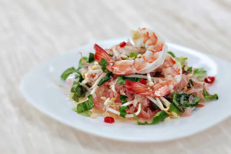 How to make Vietnamese Pomelo And Shrimp Salad Recipe