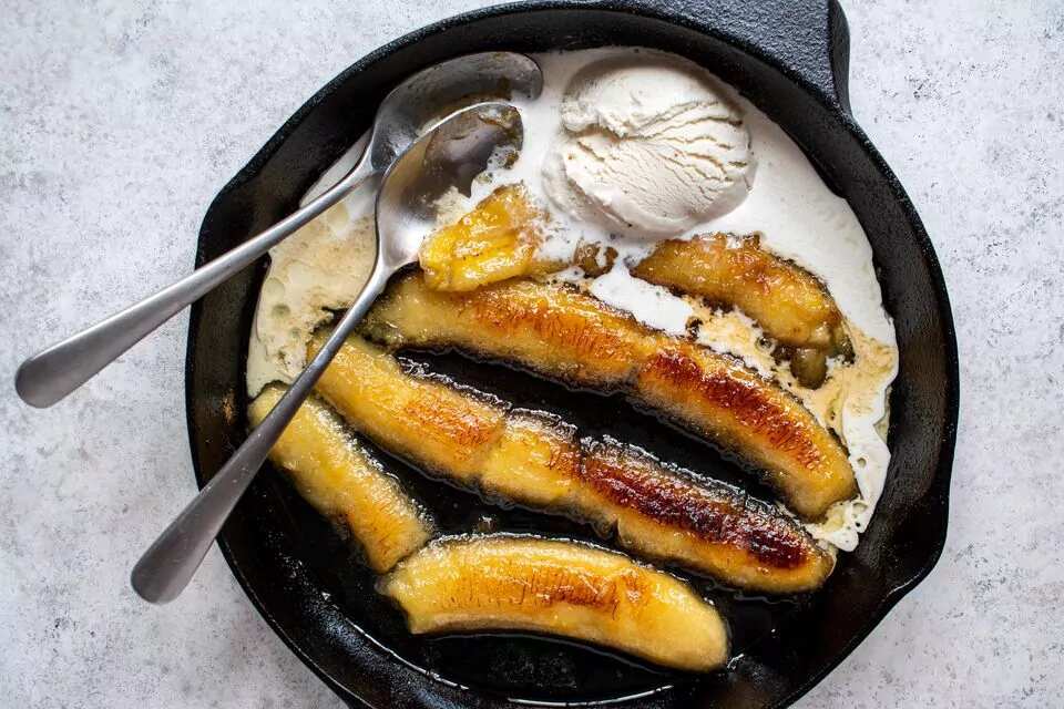 How to make Bananas Flambe Recipe