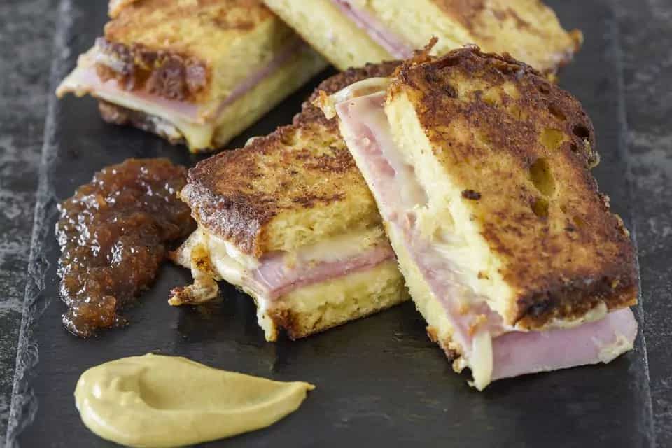 How to make French Toast Grilled Cheese Recipe