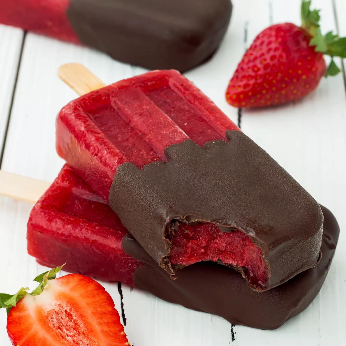 How to make Strawberry Chocolate Popsicles Recipe