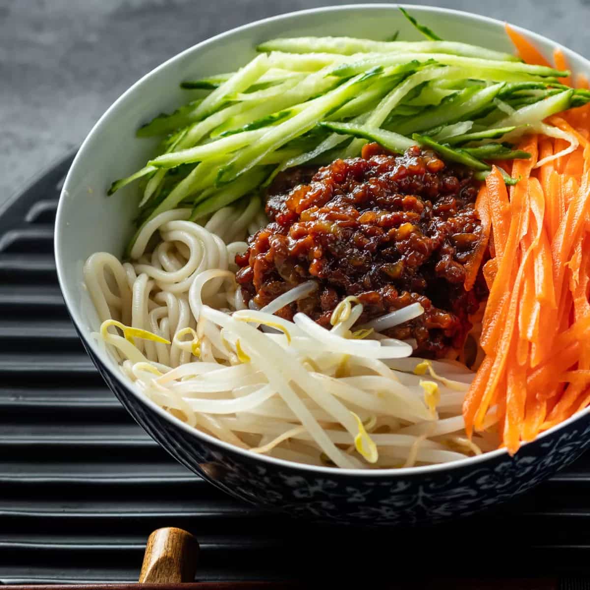 How to make Beijing Fried Sauce Noodles Recipe