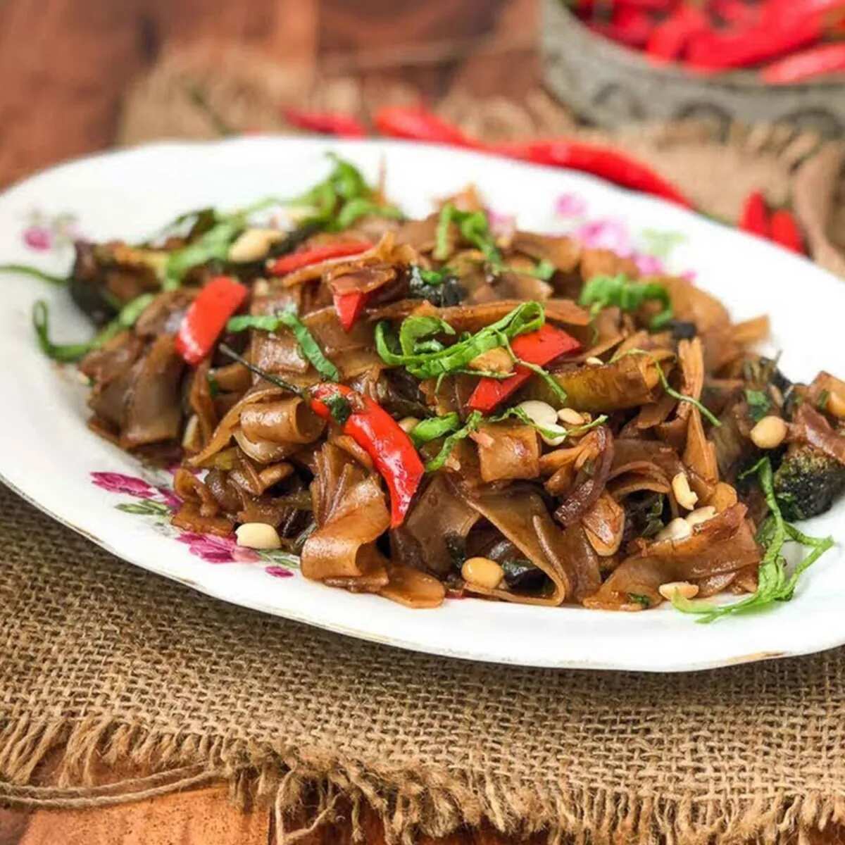 How to make Vegetarian Pad Thai Recipe