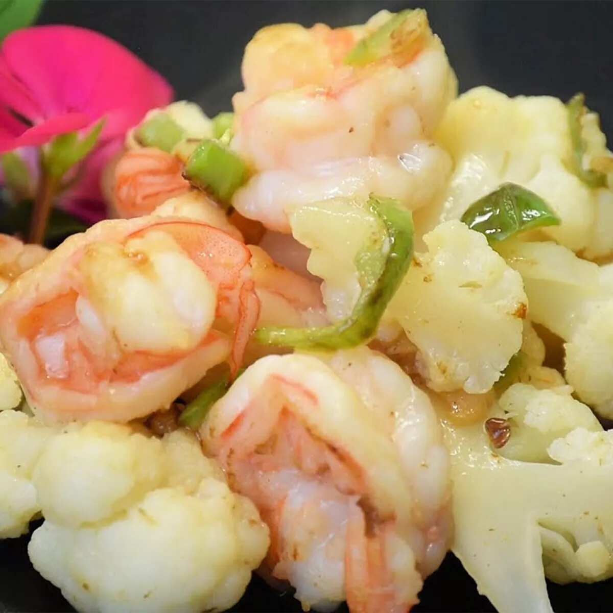 How to make Cauliflower And Prawn Stir Fry Recipe