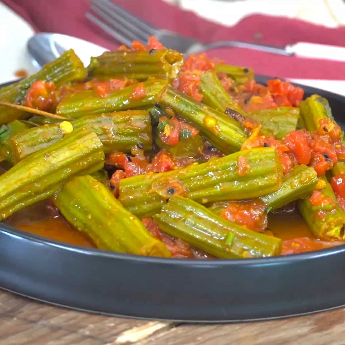 How to make Saragva Nu Shaak/drumstick Sabji Recipe