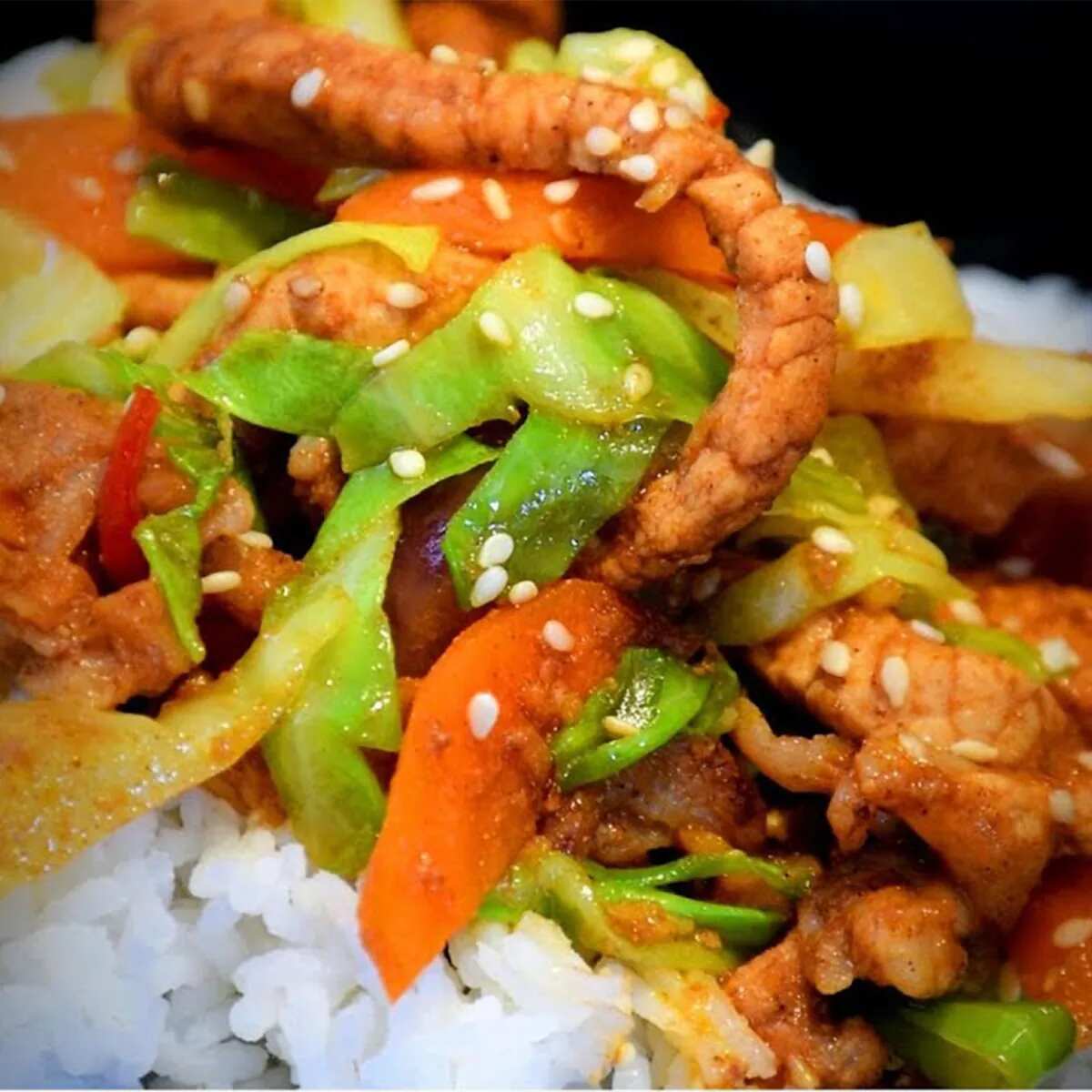 How to make Spicy Hoisin Pork And Cabbage Recipe