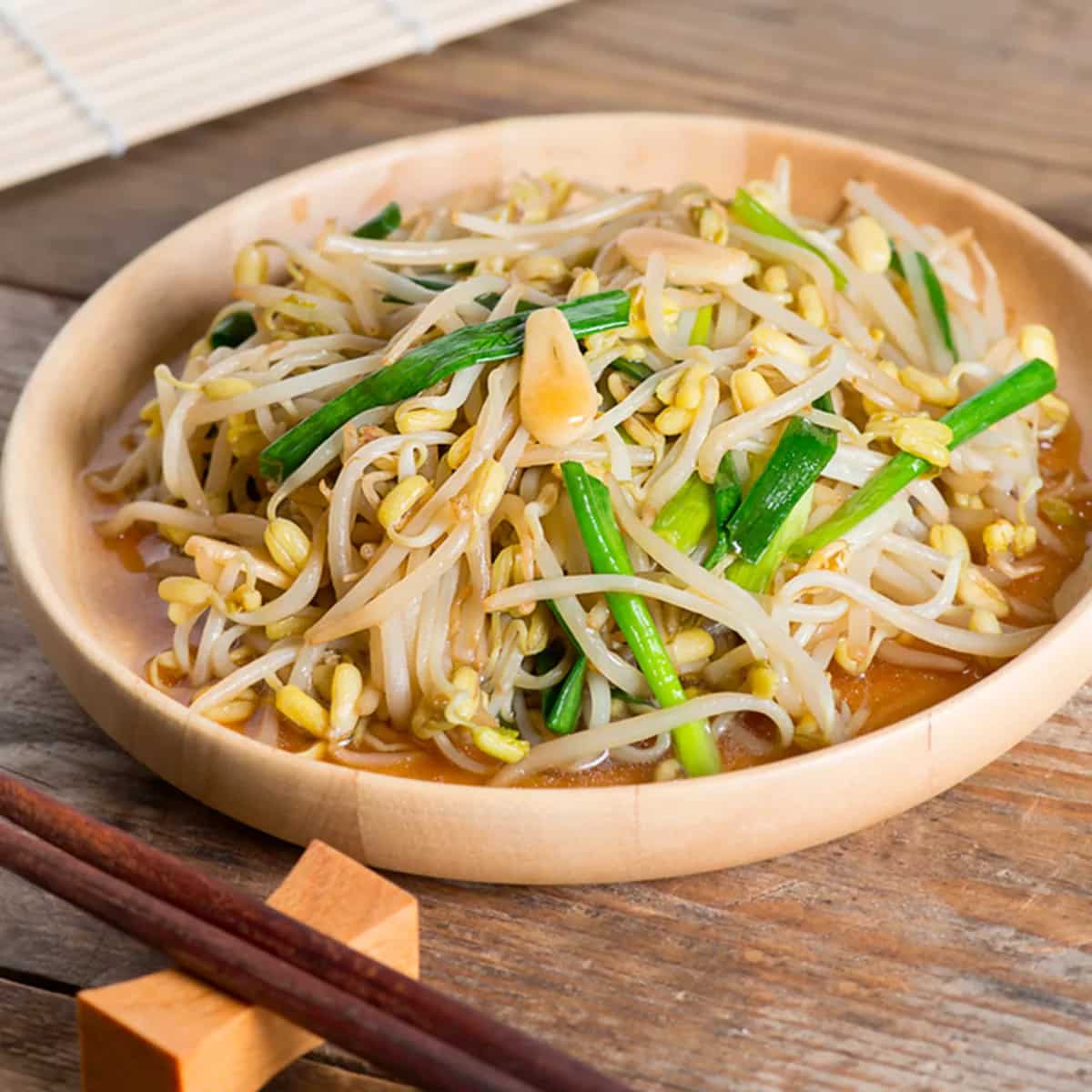 How to make Bean Sprouts With Fried Garlic Recipe