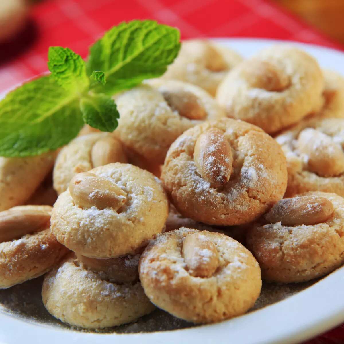 How to make Moroccan Almond Macaroons Recipe