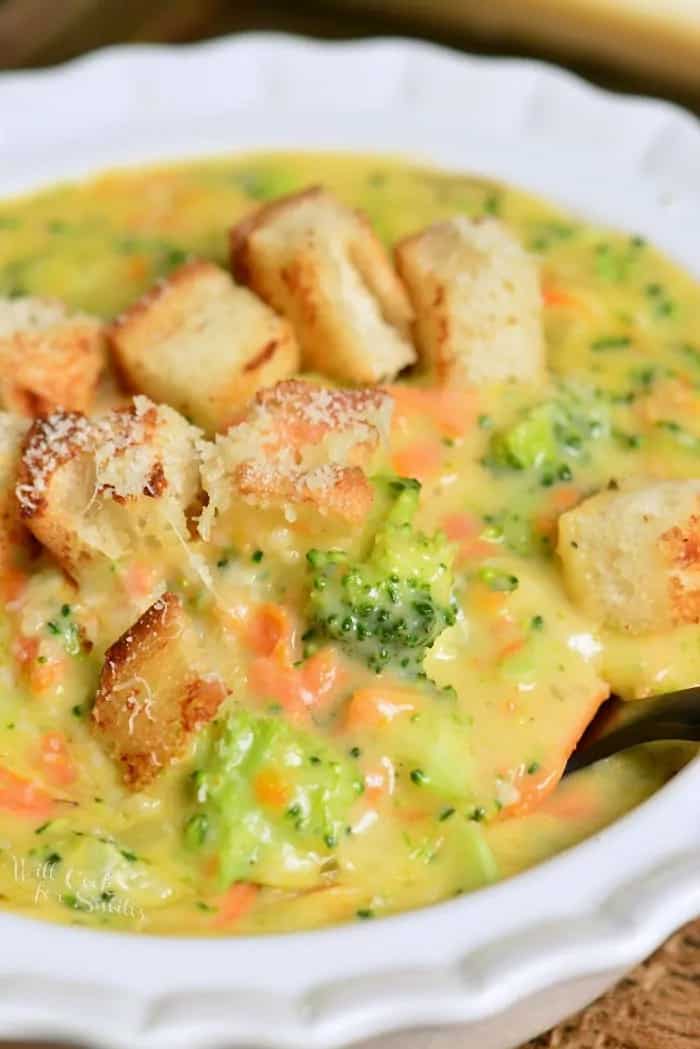 How to make Italian Broccoli Cheese Soup Recipe