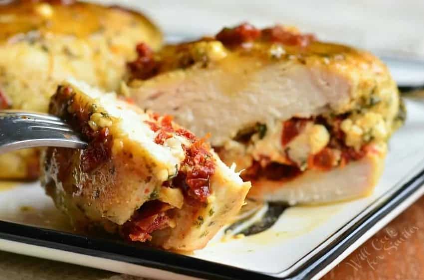 How to make Sun Dried Tomato Feta Stuffed Chicken Recipe