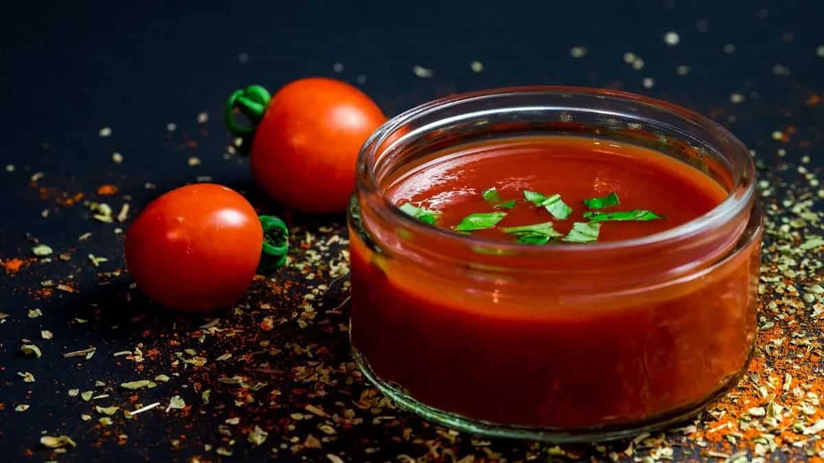 Ran Out Of Red Chilli Sauce? 5 Alternatives You Can Try