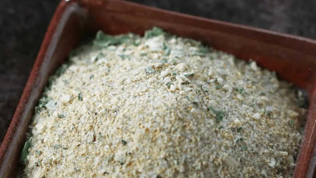 Garlic Salt Vs. Garlic Powder Key Differences To Know