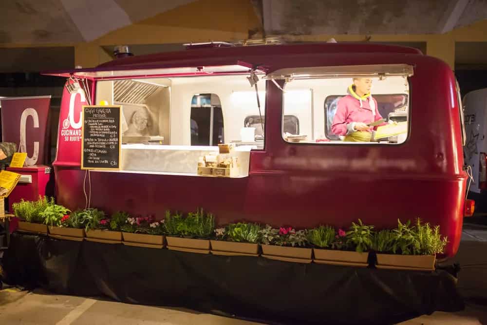 International Women's Day 2024: Women-Led Food Carts Of Jaipur