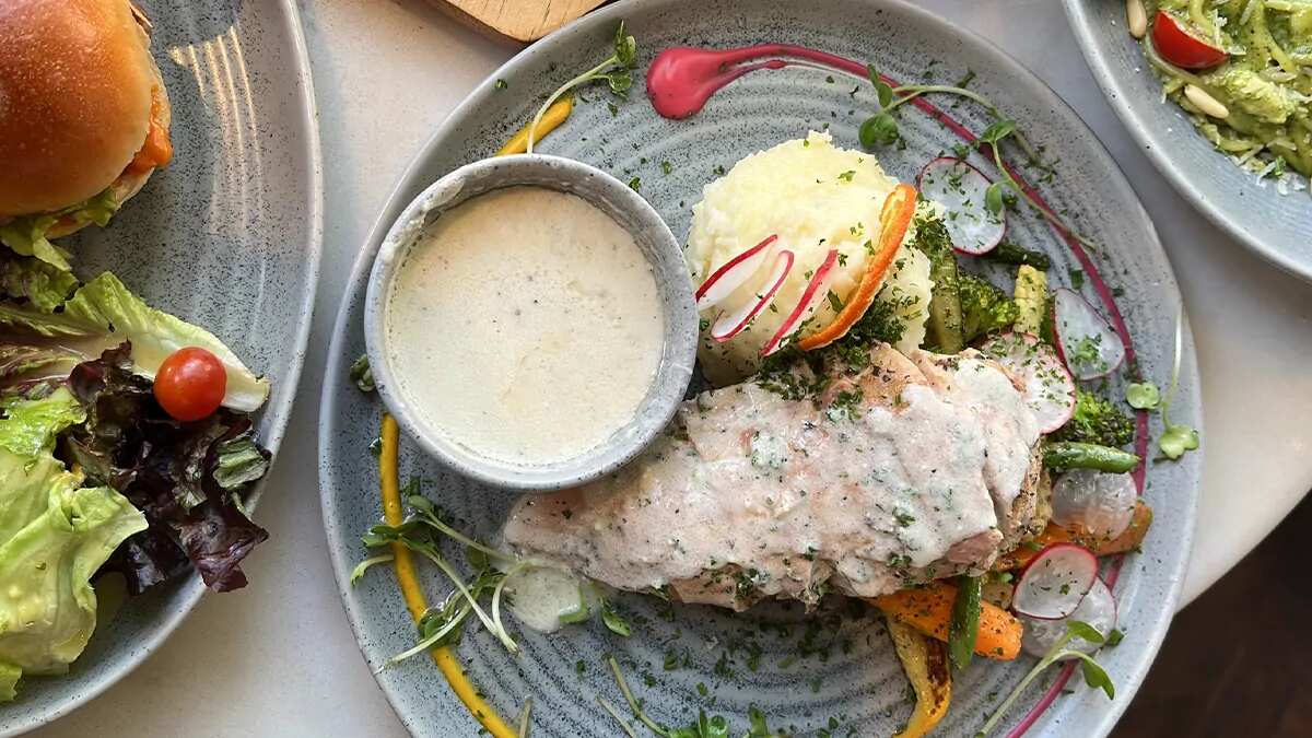 Grilled Chicken Dinner With Veggies Is A Winner!